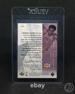 2001 Upper Deck Kobe Bryant Authentic Game Used Court Patch #KBF8