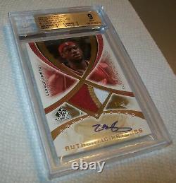 2005-06 SP 5/25 Game Used Authentic Fabrics Auto Patches LeBron James BGS 9 10