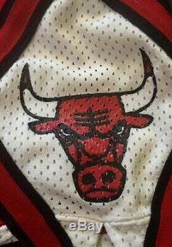 Michael Jordan Signed Game-Used Bulls Shorts Auto Autograph UDA Authentic
