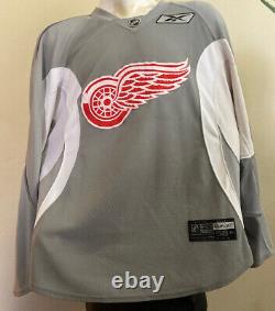 NHL Detroit Red Wings Authentic Game Used Practice Jersey Size 58+ Gray #6