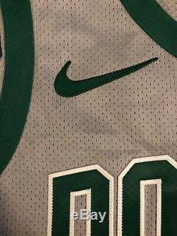 Kyrie Irving Portés Nike Boston Celtics Jersey 100% Authentique Coa Non
