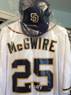 Mark Mcgwire Jeu Usagé Worn 2016 San Diego Padres Jersey Chapeau Chapeau Mlb Authentique
