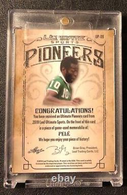 Pele 2019 Leaf Pioneers Carte de soccer authentique avec morceau de maillot utilisé en jeu #3/9